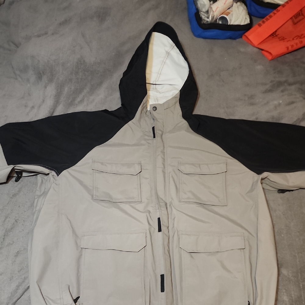 Duluth Trading Co Black and Gray Hooded Raincoat
